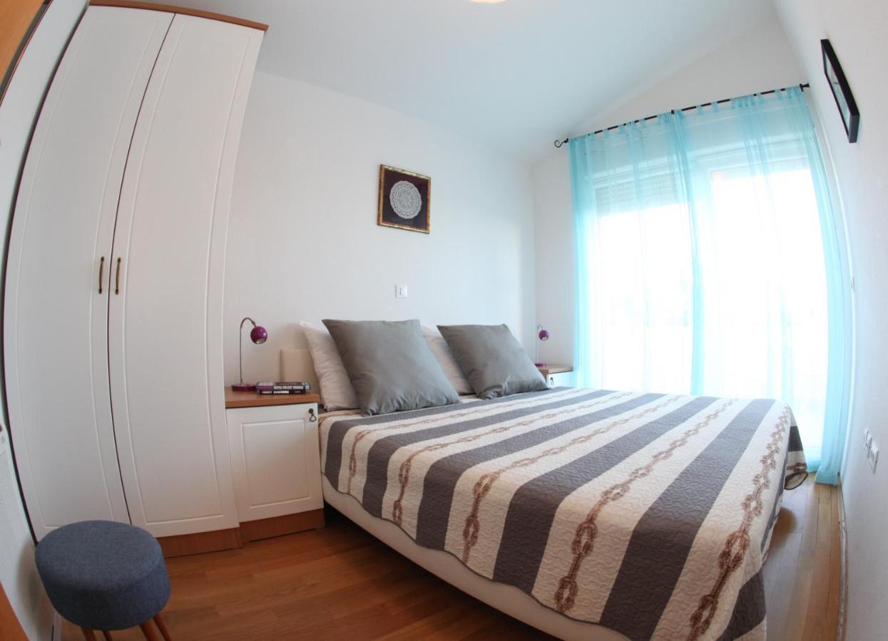 Apartments Sea View Kožino Eksteriør billede